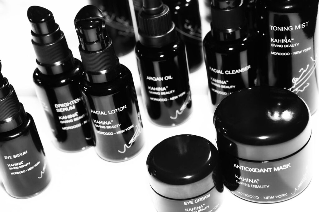 beauty holiday gift guide kahina giving beauty